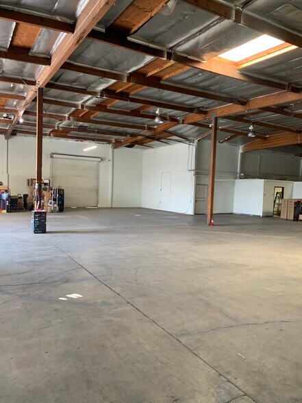 More Photos Of 11254-11268 Rush St, South El Monte Warehouse For Lease