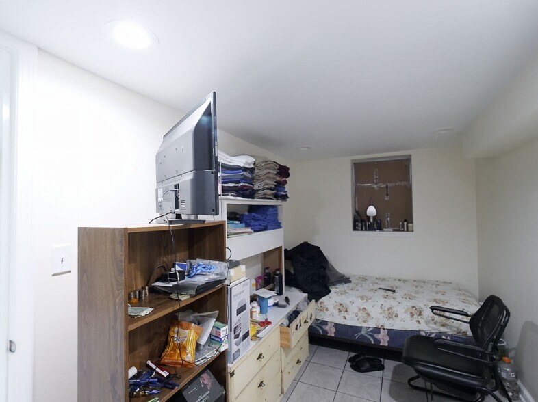 More Photos Of 2312 W 21st St, Chicago Apartments For Sale