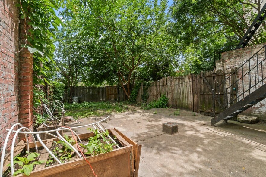 More Photos Of , Baltimore Multifamily For Sale