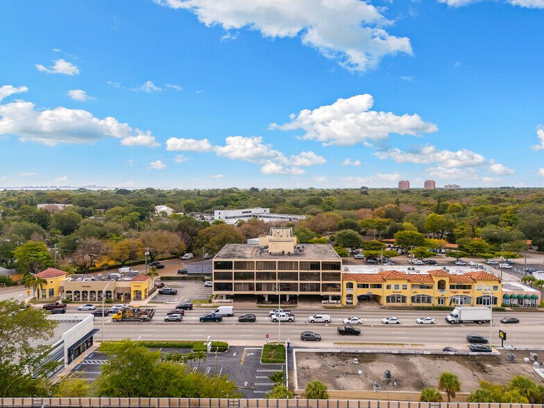 More Photos Of 420 S Dixie Hwy, Coral Gables Loft Creative Space For Sale