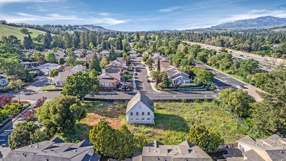 More Photos Of 19251 San Ramon Valley Blvd, San Ramon Assisted Living For Sale