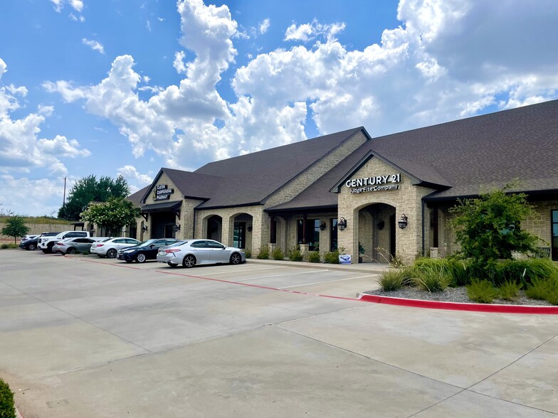 Primary Photo Of 1880 Santa Fe Dr, Weatherford Office For Lease