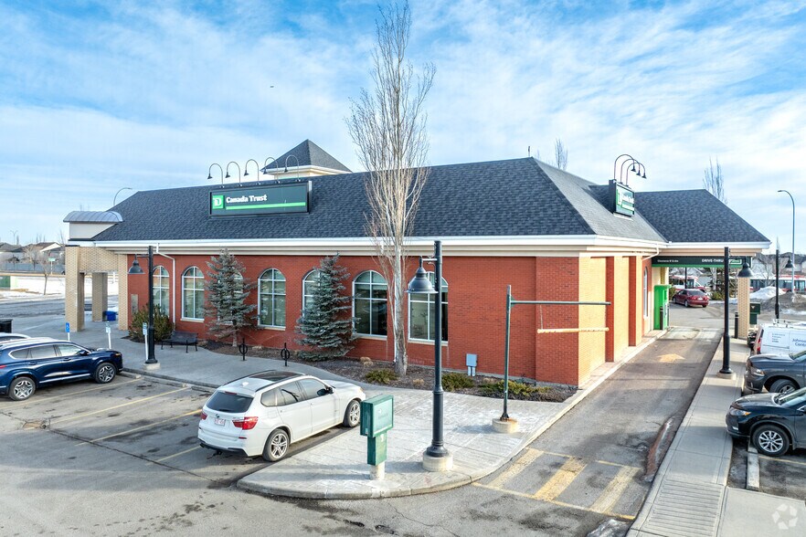 More Photos Of 20 Mckenzie Towne Ave SE, Calgary Unknown For Lease