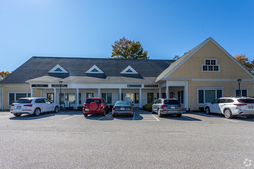 More Photos Of 96 W Main St, Northborough Office For Lease