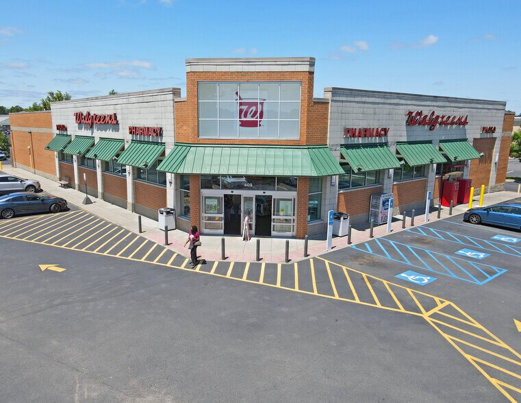 More Photos Of 409 S Columbia Ave, Rincon Drugstore For Sale