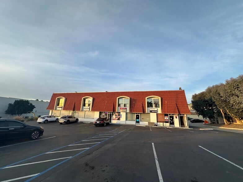 More Photos Of 2603-2621 Denver St, San Diego Storefront Retail Office For Lease