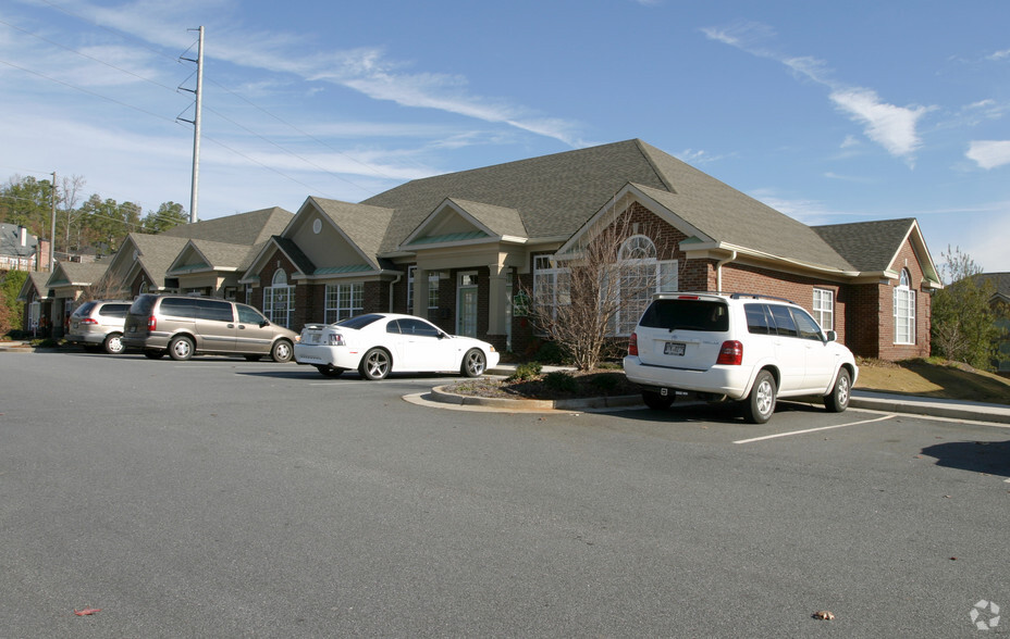 Primary Photo Of 5041 Dallas Hwy, Powder Springs Medical For Lease