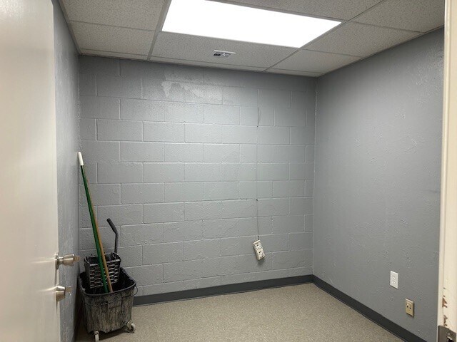 More Photos Of 3600 S May Ave, Oklahoma City Daycare Center For Sale