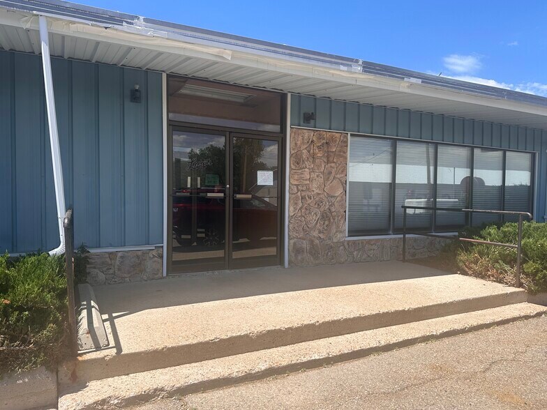 More Photos Of 807 Susie St, Diamondville Specialty For Sale