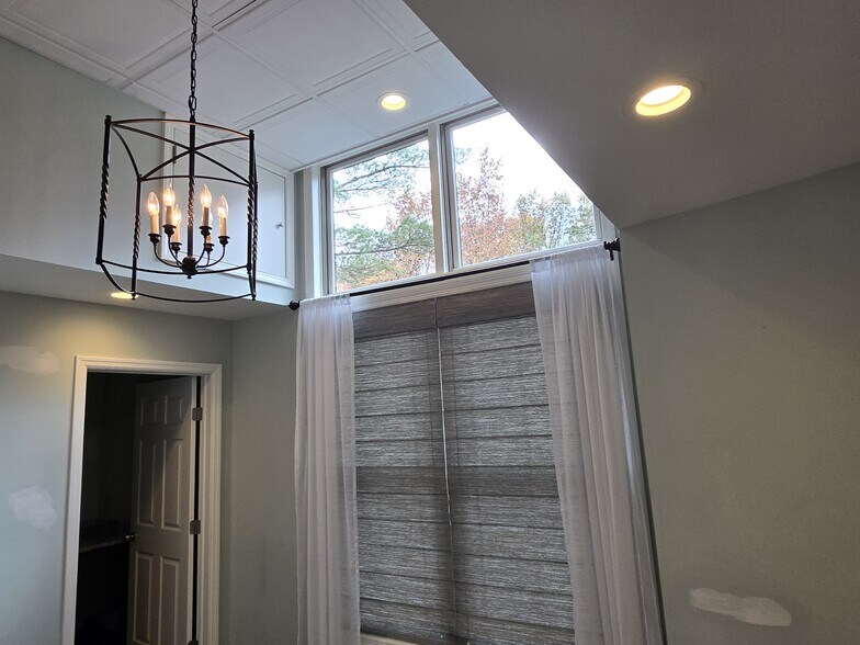 More Photos Of 237 US-206, Sandyston Medical For Sale