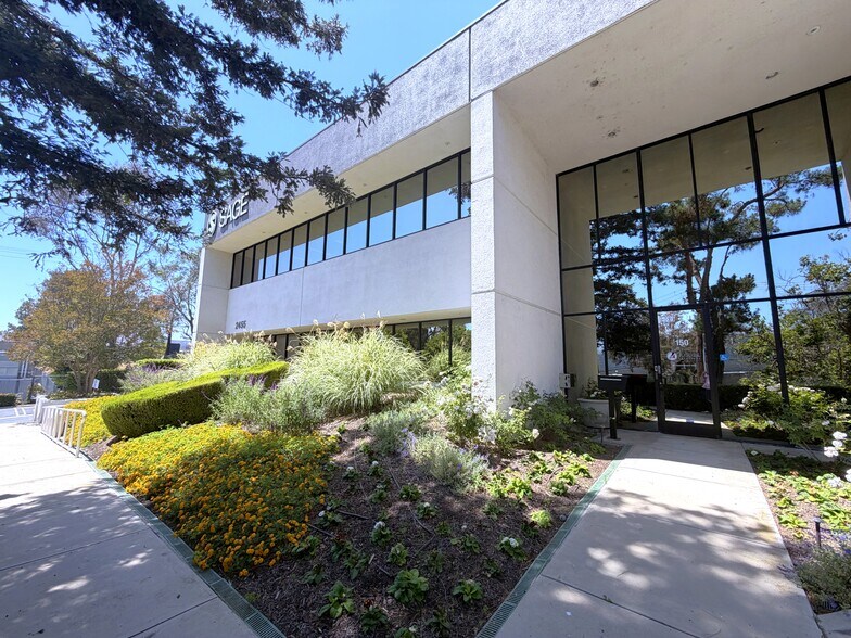 More Photos Of 2455 Teller Rd, Thousand Oaks Office For Lease
