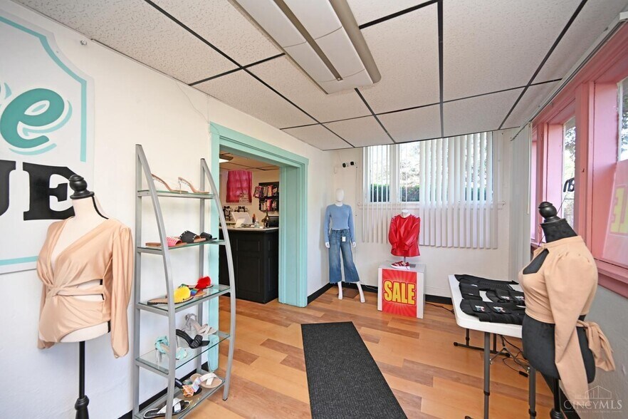 More Photos Of 3896 Reading Rd, Cincinnati Apartments For Sale