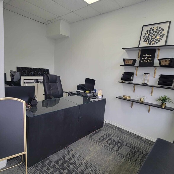 More Photos Of 1982 Main St E, Snellville Storefront For Sale