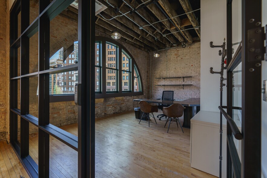 More Photos Of 119 State St, Detroit Office For Sale