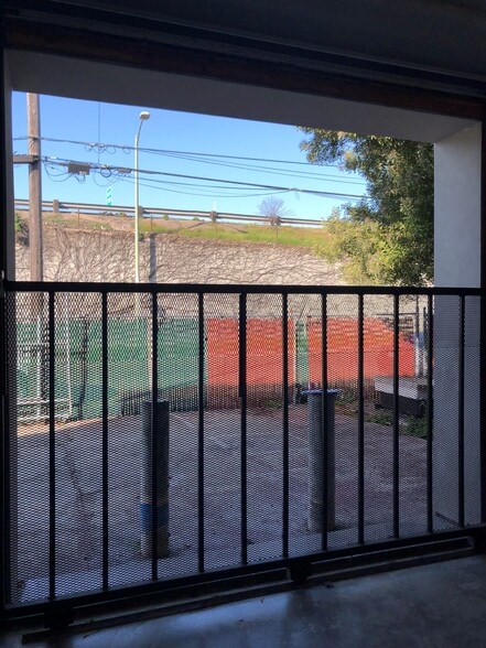More Photos Of 11830 Foothill Way, Oakland Flex For Lease