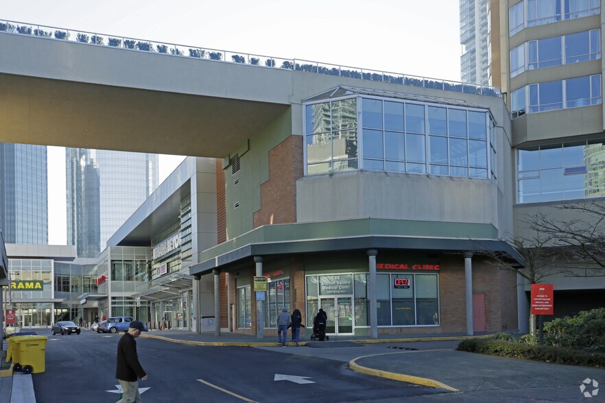 More Photos Of 6200 McKay Ave, Burnaby Freestanding For Lease