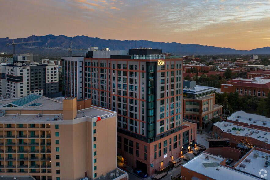 More Photos Of 930 E 2nd St, Tucson Hotel For Lease