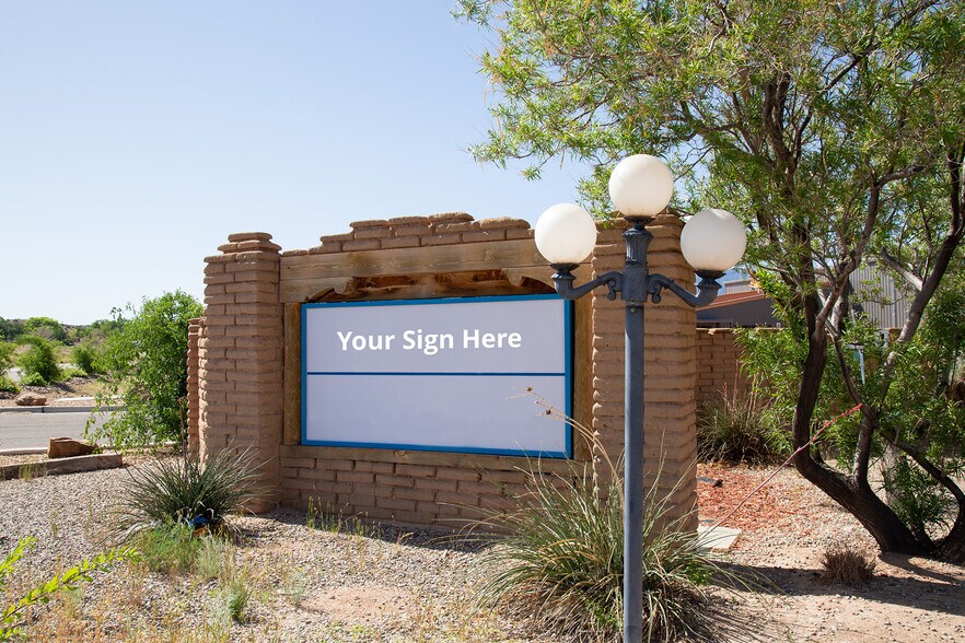 More Photos Of 5 Camino Karsten, Algodones General Retail For Lease