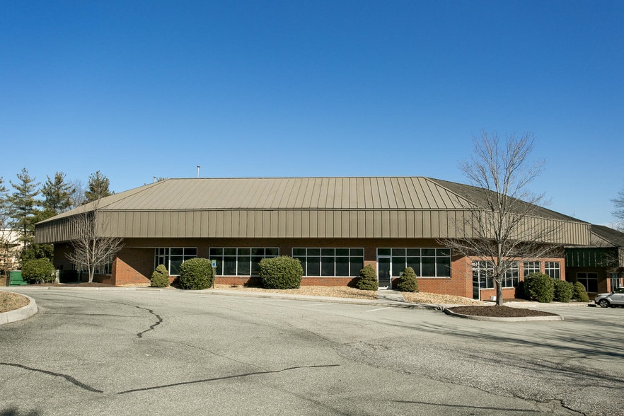 More Photos Of 519-525 Branchway Rd, North Chesterfield Light Distribution For Lease