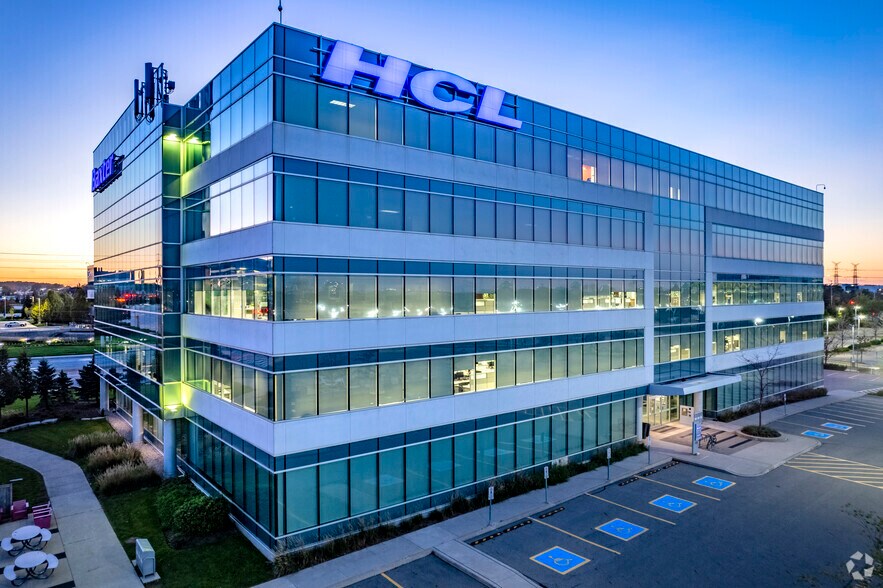 More Photos Of 7125 Mississauga Rd, Mississauga Office For Lease