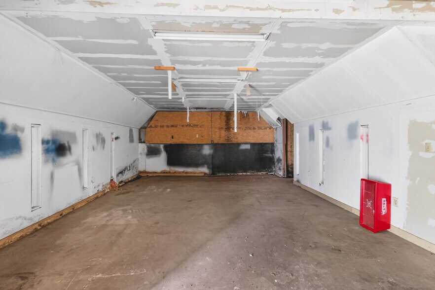More Photos Of 150 Private Road 3367, Gladewater Industrial For Sale