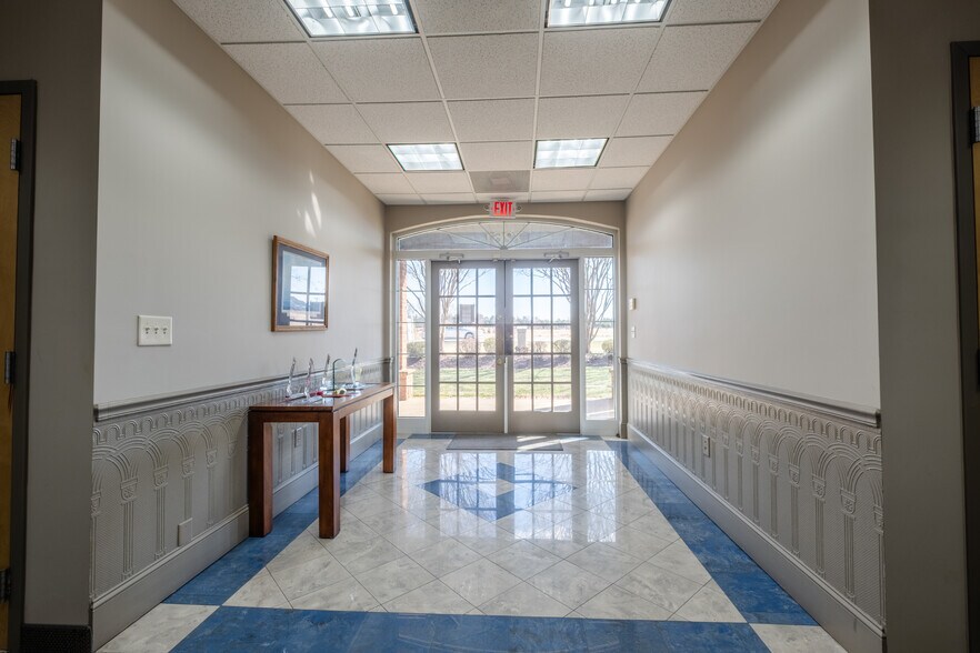 More Photos Of 7261 Burlington Rd, Whitsett Office For Sale