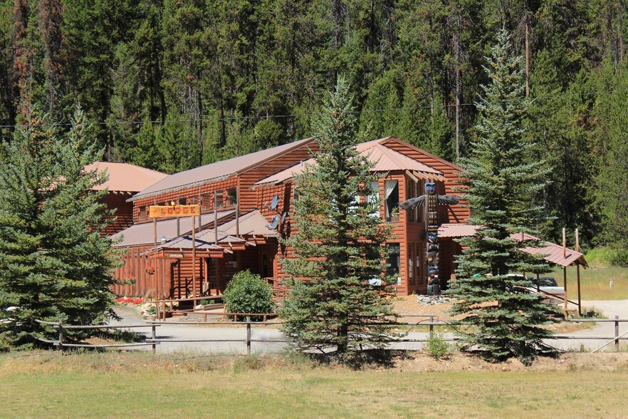 More Photos Of 38600 Highway 12 W, Lolo Hotel For Sale