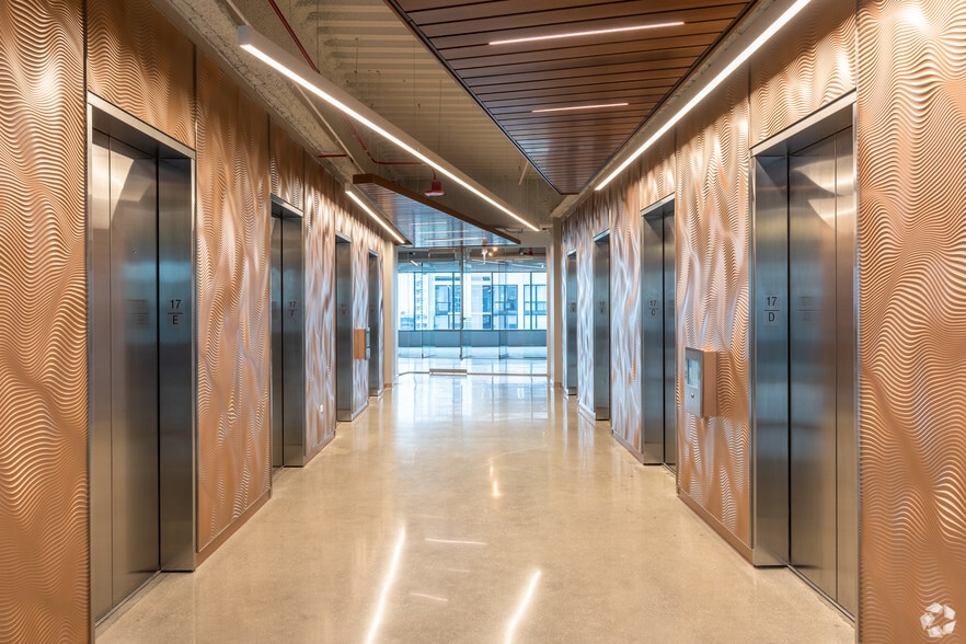 Photo of 17th Floor Ste 1700