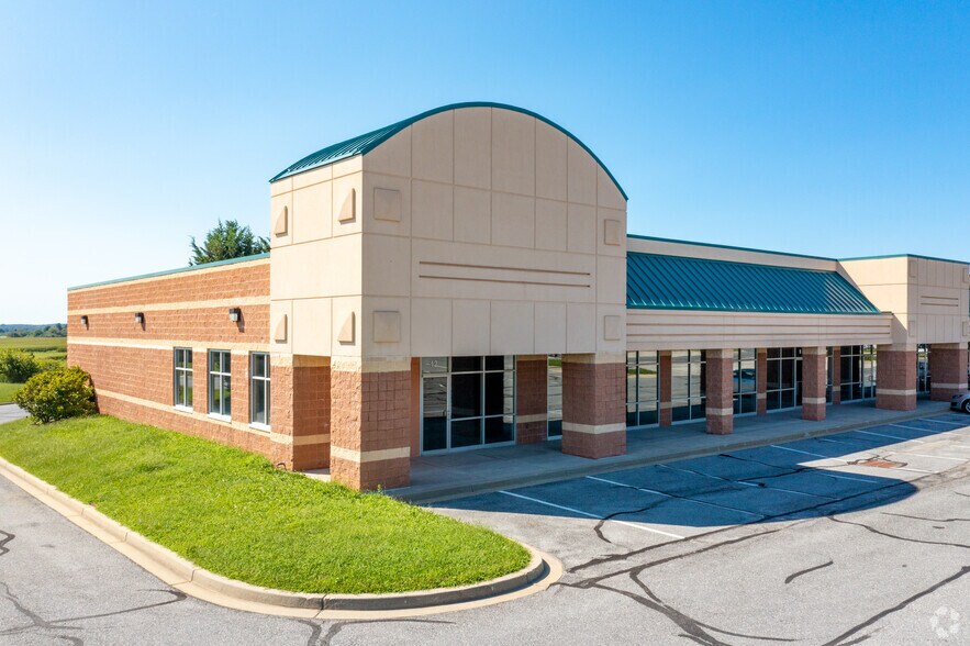 More Photos Of MD 97 @ Carrs Mill Rd, Glenwood Unknown For Lease