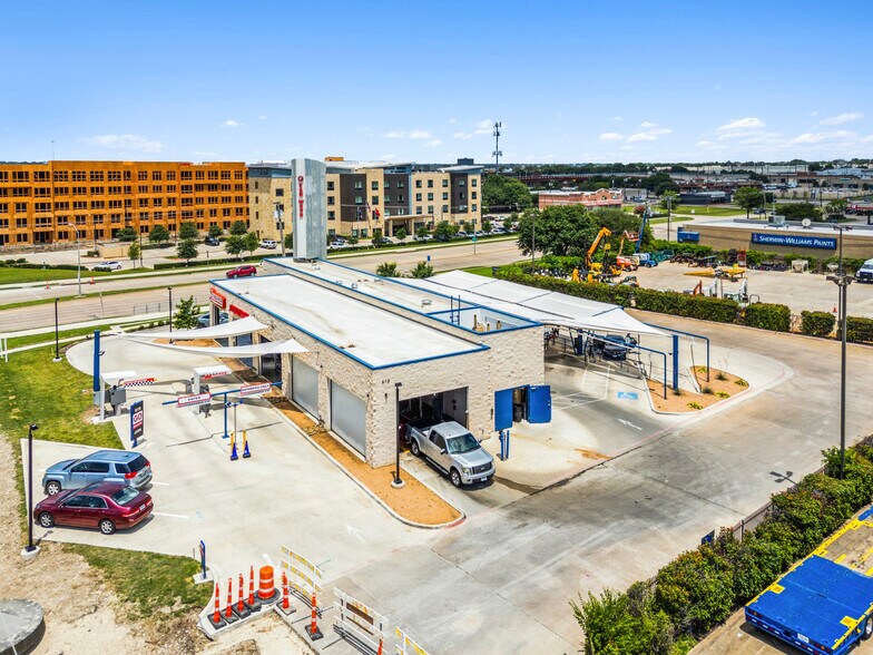 More Photos Of 512 K Ave, Plano Carwash For Sale