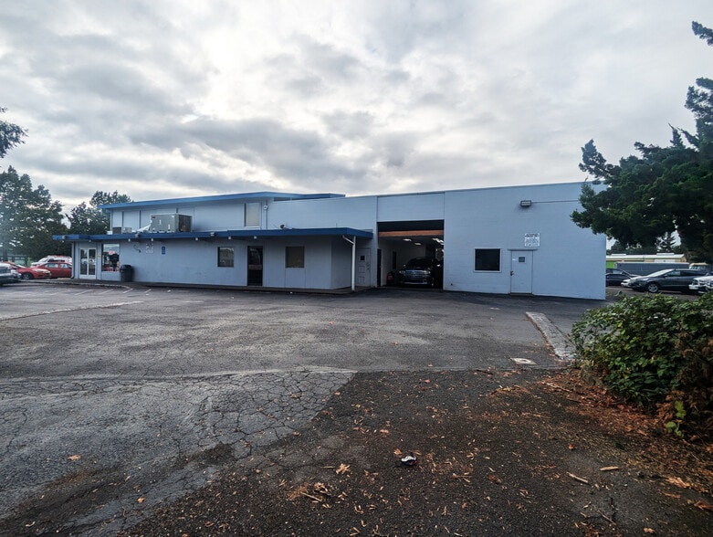 More Photos Of 1510 Or-99 Hwy, Eugene Freestanding For Lease