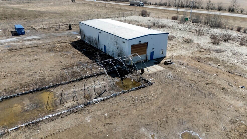 More Photos Of 51001 Range 192 rd, Tofield Industrial For Sale