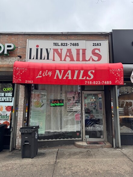 Primary Photo Of 2163 White Plains Rd, Bronx Storefront For Lease