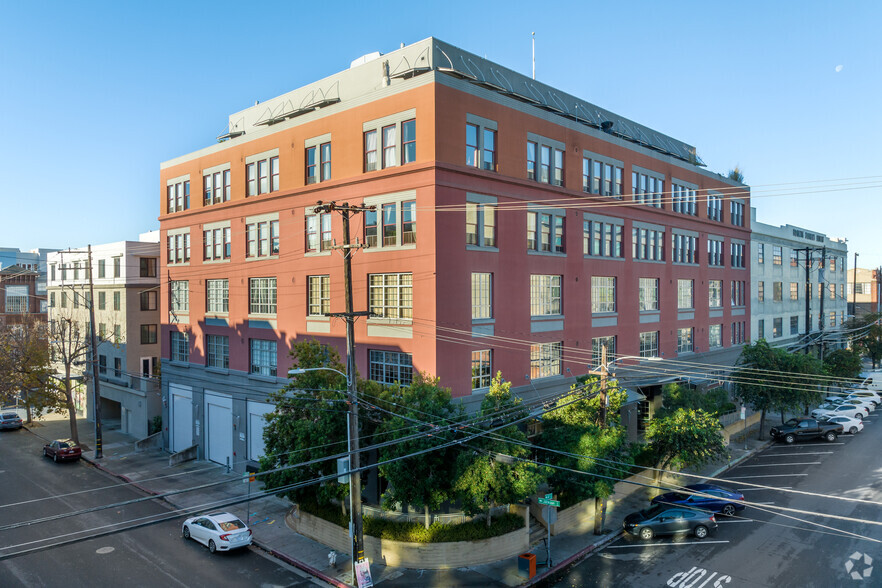 Primary Photo Of 201 4th St, Oakland Office For Lease