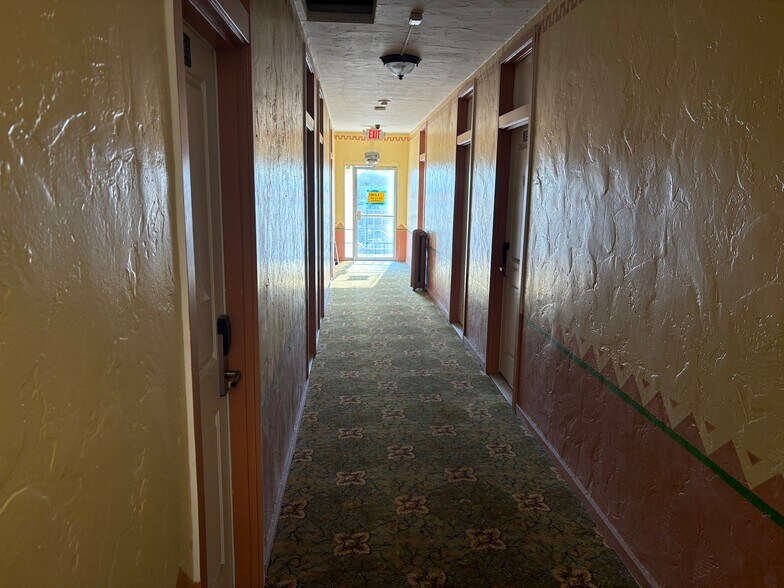 More Photos Of 301-317 W Foothill Blvd, Monrovia Storefront For Sale