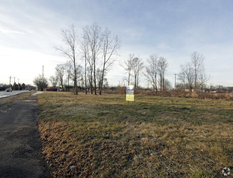 More Photos Of 1215 Decker Rd, Walled Lake Land For Sale
