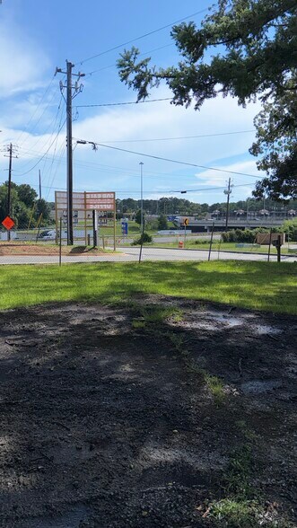 More Photos Of 2554 E Wesley Chapel Way, Decatur Industrial For Lease