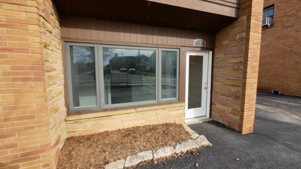 More Photos Of 175 N Washington St, Wheaton Office Residential For Sale