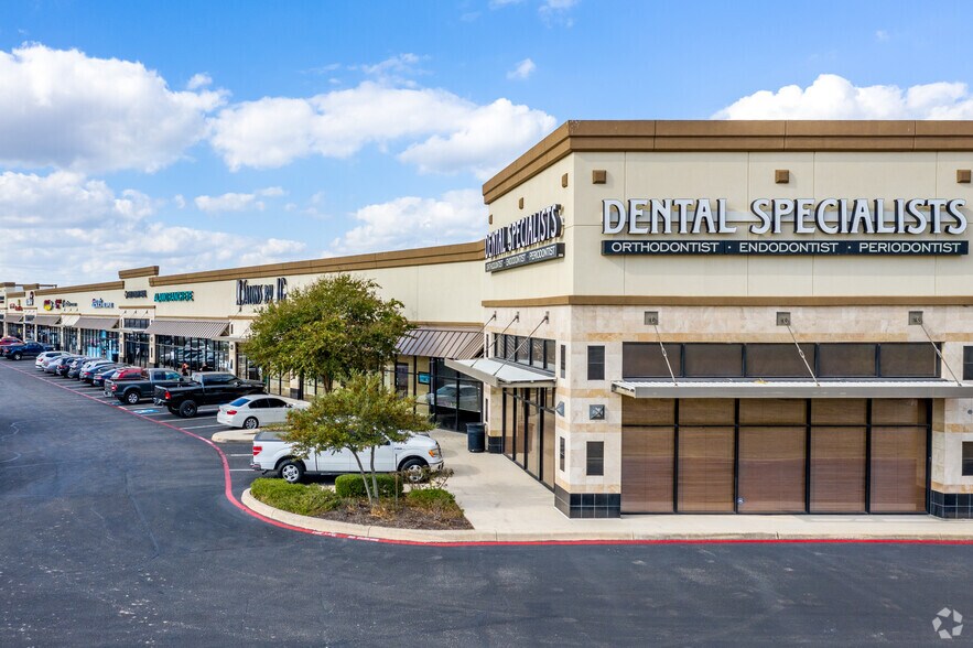 More Photos Of 10919-11019 Culebra & Westwood Loop, San Antonio Unknown For Lease