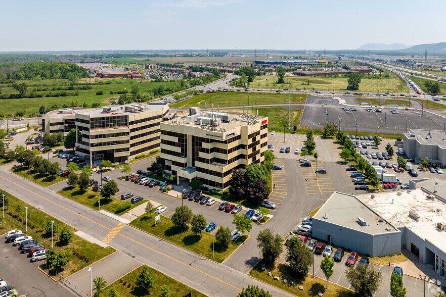 More Photos Of 1550 Rue Ampère, Boucherville Unknown For Lease