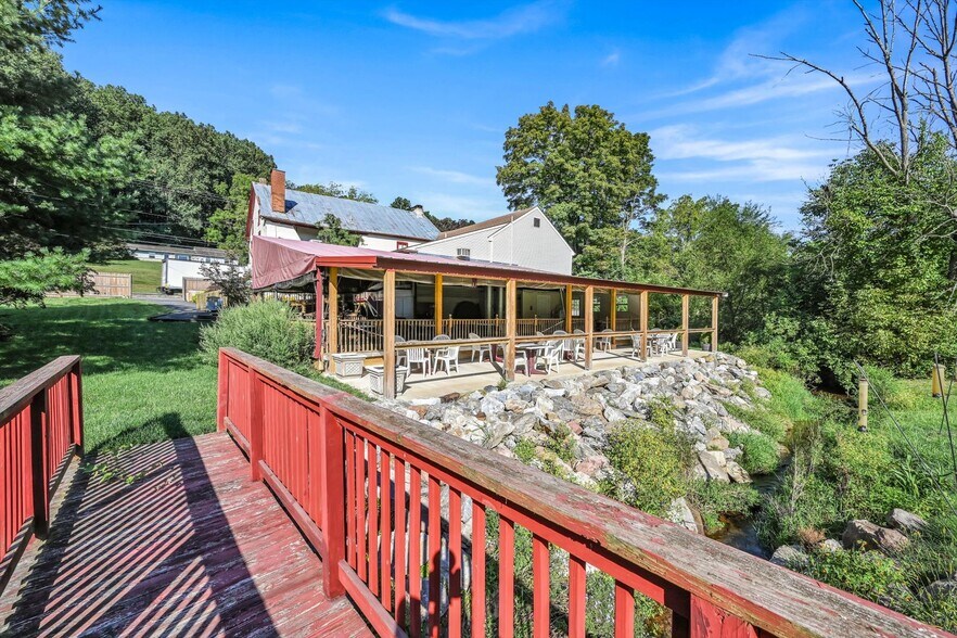 More Photos Of 3790 Morgantown Rd, Mohnton Restaurant For Sale