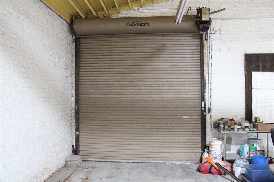 More Photos Of 1308-1310 Rear Hull St, Richmond Warehouse For Sale