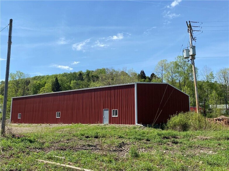 More Photos Of 5 Mill Lane, Kane Service For Sale