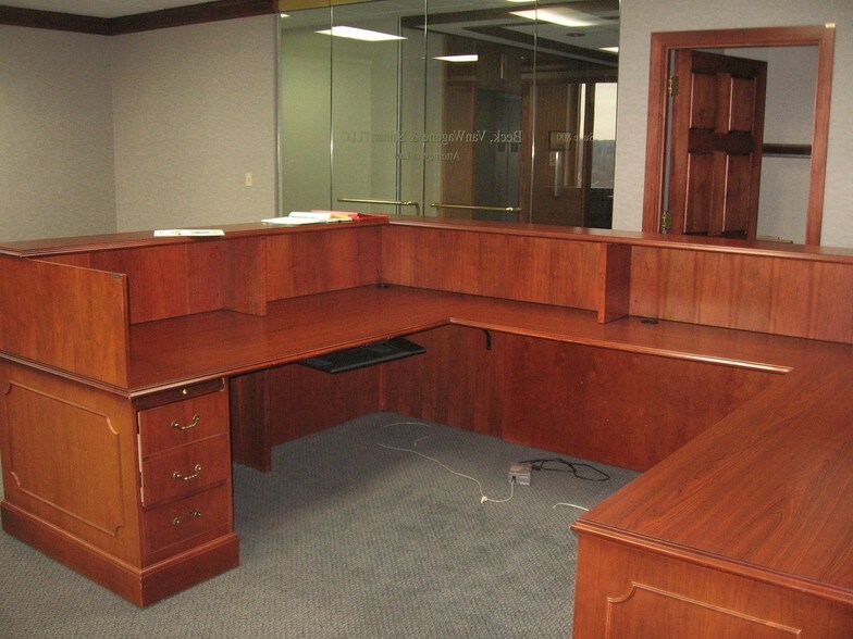 More Photos Of 151 S Rose St, Kalamazoo Medical For Sale