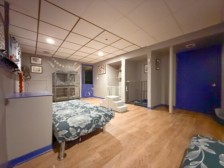 More Photos Of Bay Road, North Easton Specialty For Sale