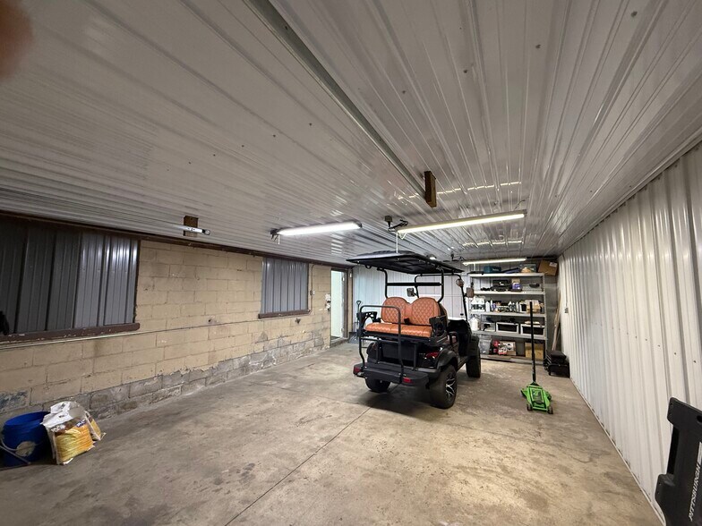More Photos Of 707 W Main St, Crestline Specialty For Sale