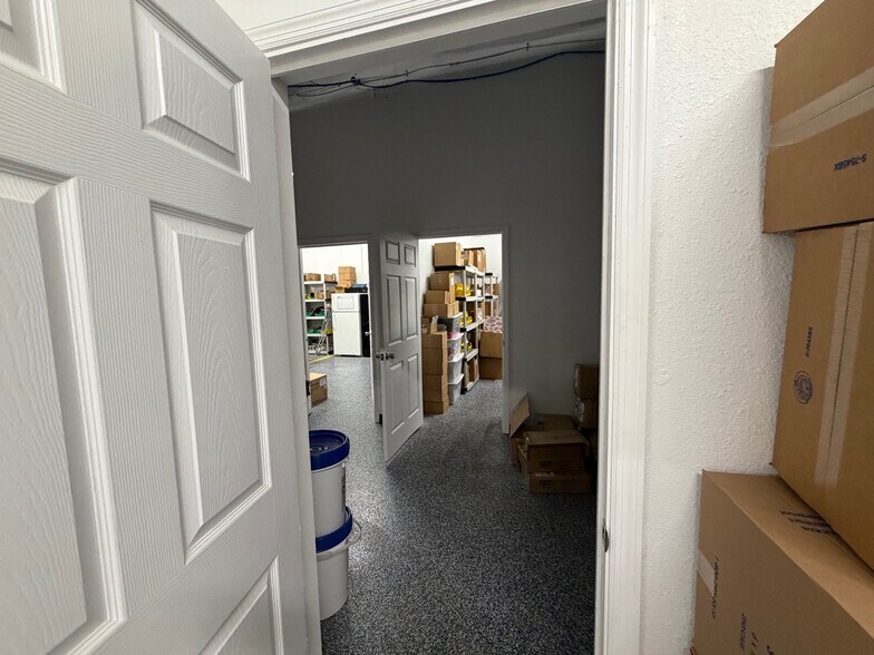 More Photos Of 6520 Fort King Rd, Zephyrhills Storefront Retail Office For Lease
