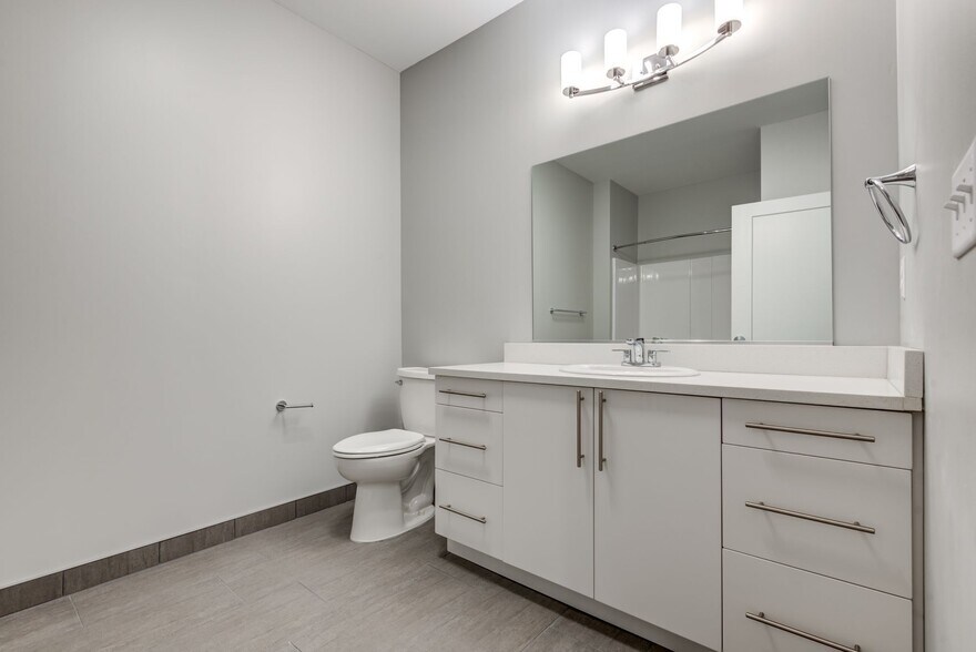 More Photos Of 490 Broadway St, Buffalo Apartments For Lease
