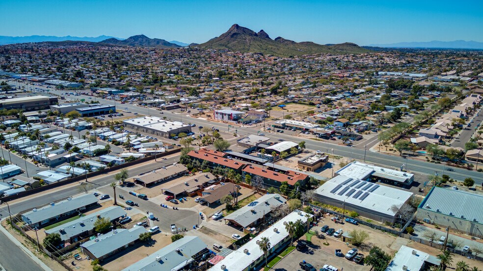 More Photos Of 2424 E Grandview Rd, Phoenix Apartments For Sale