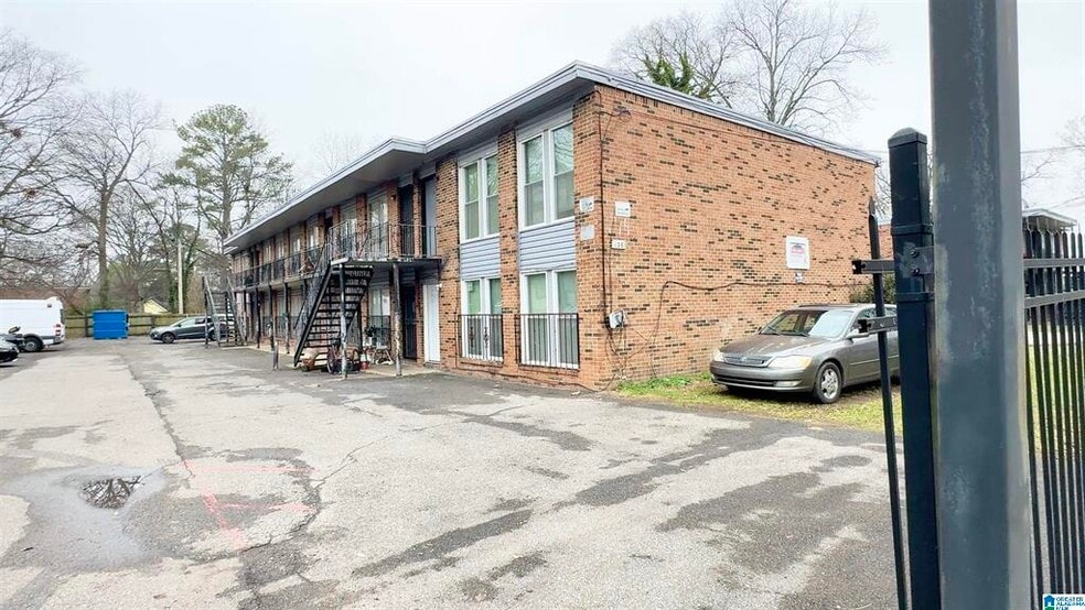 More Photos Of 137 59th St N, Birmingham Apartments For Sale